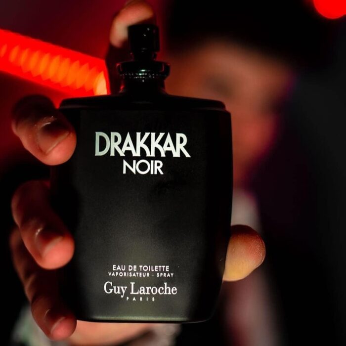Guy Laroche Drakkar Noir, Iconic Designer Fragrance, Intense & Powerful Eau de Toilette, Fougere Blend & Aromatic Spices, Day and Evening Scent, Long Lasting Mens Cologne, - Image 2